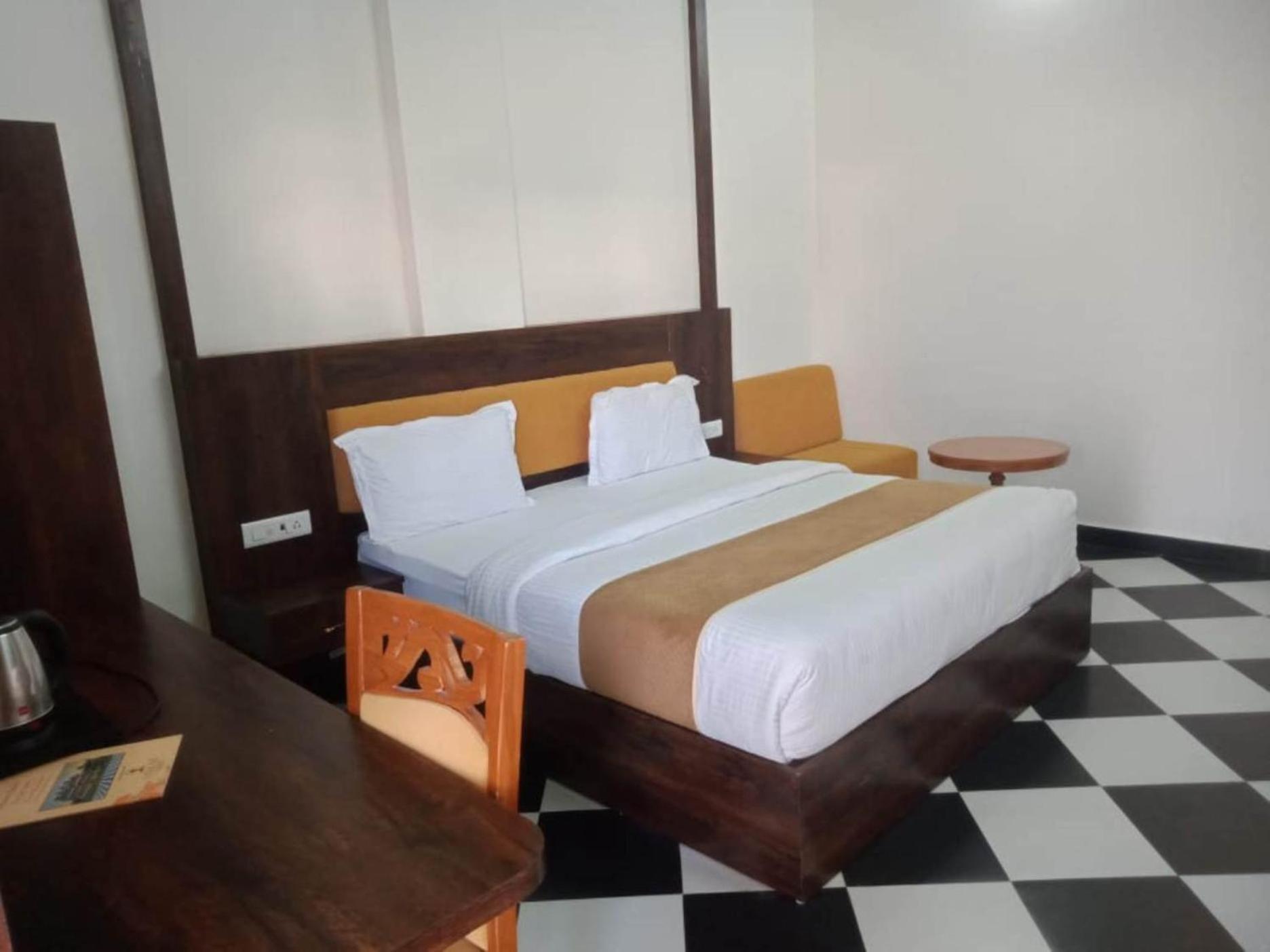 Dhanwa Resort, A Unit Of Satkar Hotel And Resorts Kota  Dış mekan fotoğraf